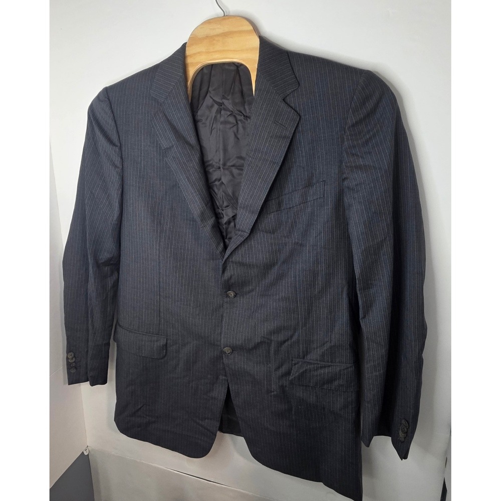 Saks Fifth Avenue Mens Grey Pinstripe 100% Wool Suit 2 Piece Set 58L Italy